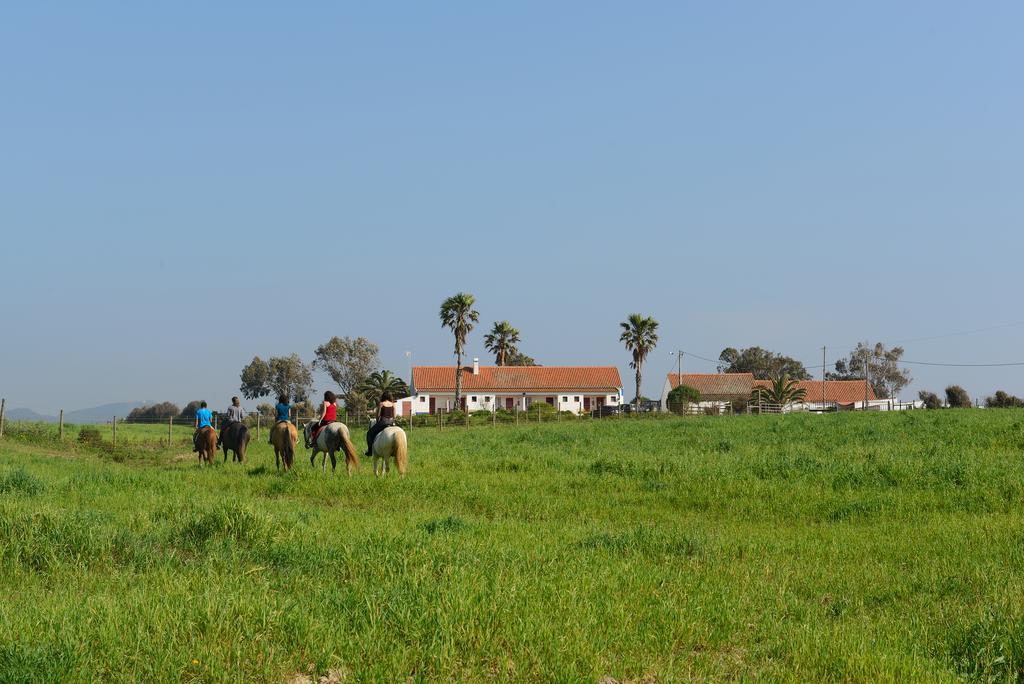 Herdade Do Pessegueiro Porto Covo Luaran gambar